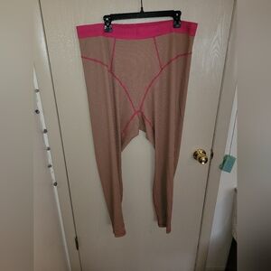 Fabletics Thermal Waffle Leggings Tan And Pink NWT size 3XL